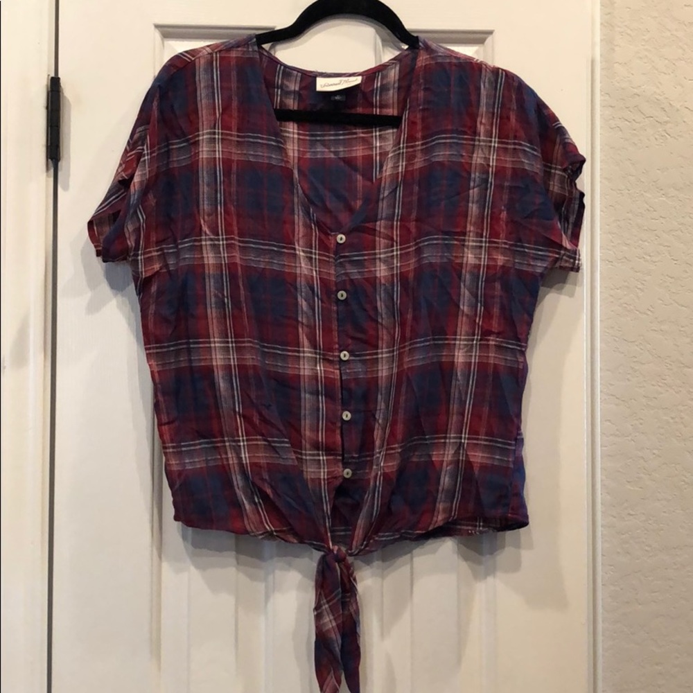 Plaid tie waist short sleeve top